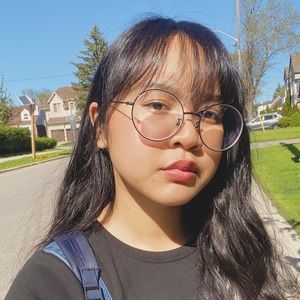 Meet your Posher, Leanna